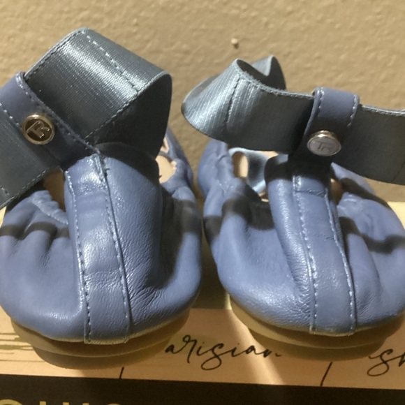 TARYN ROSE Blue/Gray Leather BALLET Flats size 8B - Picture 6 of 9